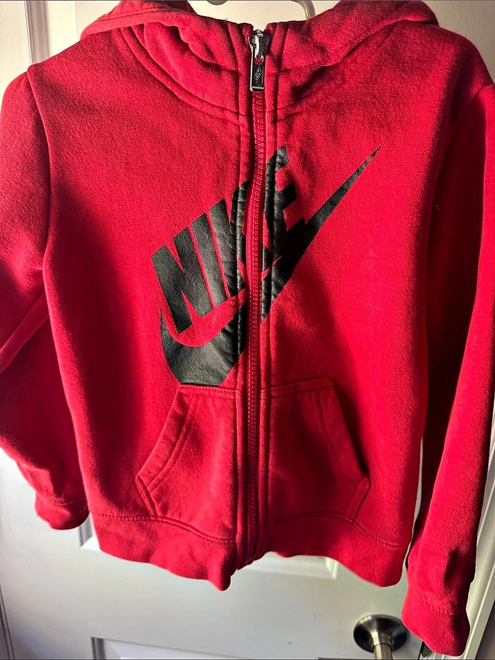 Nike Sportswear Club Fleece Full-Zip Hoodie Red